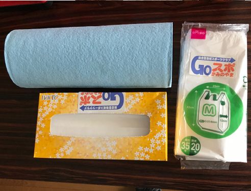 拭き取りようウエス、ごみ袋、ティッシュ